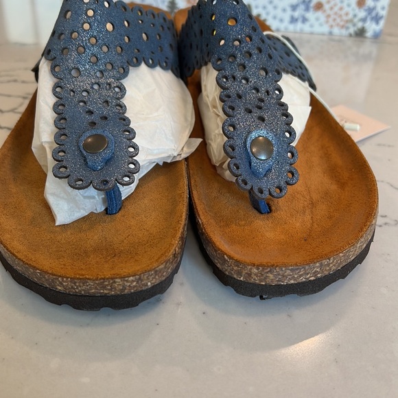 Sophia Milano Brina Leather sandal 🩴 - Picture 5 of 17